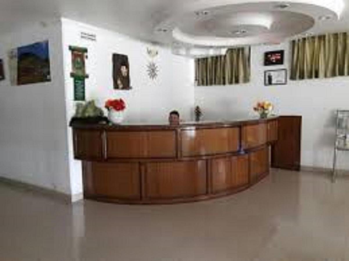 Polo Regency Hotel Sundarnagar Luaran gambar