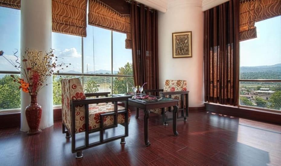 Polo Regency Hotel Sundarnagar Luaran gambar